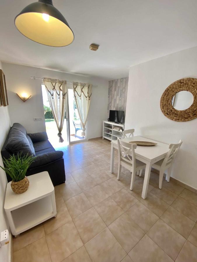 Apartamento Bajo Con Piscina Macarella Cala'N Blanes  Exterior photo